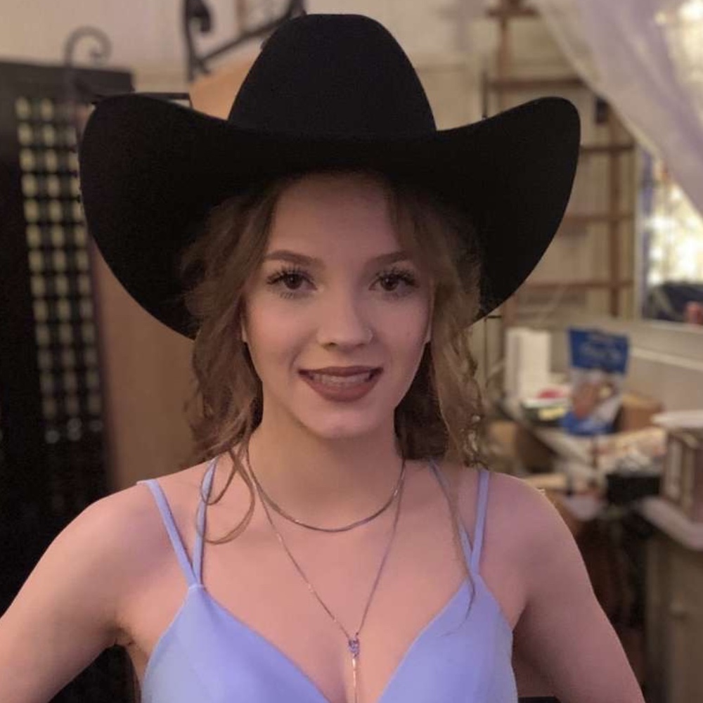 Meet your Posher, Summer